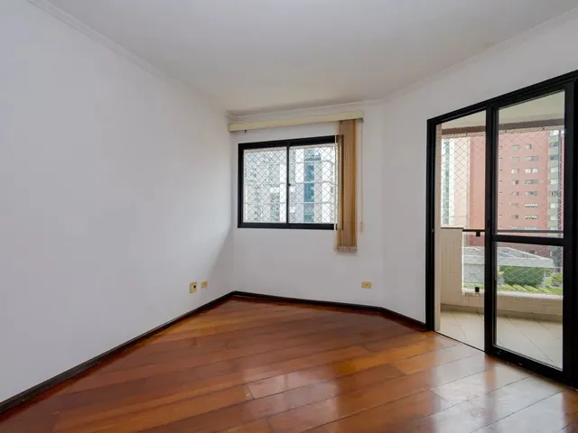 Apartamento 3 quartos e 3 banheiros, para alugar, no bairro Água Verde em Curitiba