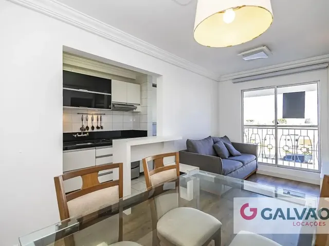 Apartamento 2 quartos e 1 banheiro, para alugar, no bairro Novo Mundo em Curitiba