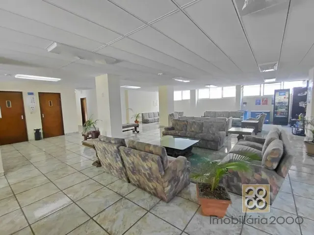 Apartamento 1 quarto e 1 banheiro, para alugar, no bairro Centro em Curitiba