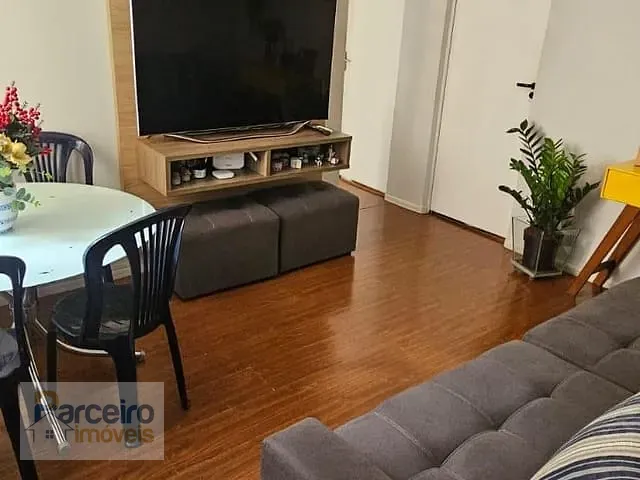 Apartamento 2 quartos e 1 banheiro, à venda, no bairro Jardim Santa Terezinha (Zona Leste) em São Paulo