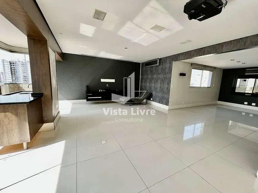 Apartamento, 3 quartos, 220 m² - Foto 3