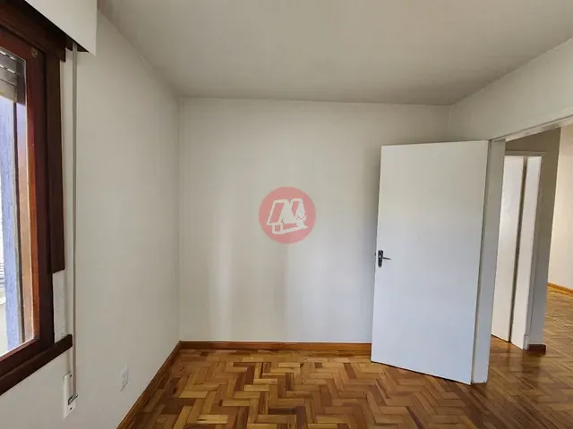 Apartamento com 93m² 2 quartos e 1 banheiro, à venda, no bairro Jardim Itu Sabará em Porto Alegre