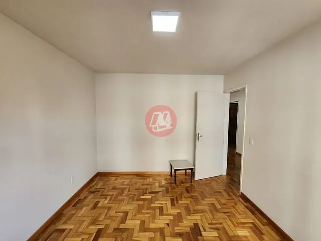 Apartamento com 93m² 2 quartos e 1 banheiro, à venda, no bairro Jardim Itu Sabará em Porto Alegre