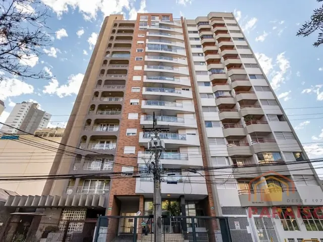 Apartamento 1 quarto e 1 banheiro, para alugar, no bairro Centro em Curitiba