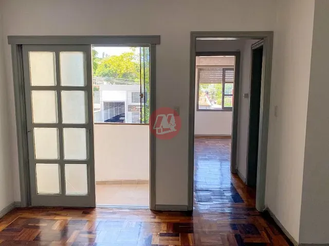 Apartamento com 55m² 1 quarto e 1 banheiro, à venda, no bairro Medianeira em Porto Alegre