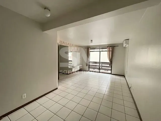 Apartamento 2 quartos e 1 banheiro, para alugar, no bairro Centro em Chapecó