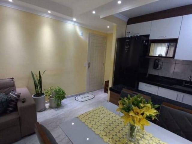 Apartamento com 58m² 2 quartos e 1 banheiro, à venda, no bairro Jardim Isis em Cotia