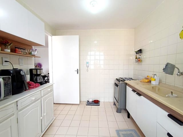 Apartamento com 60m² 2 quartos e 1 banheiro, à venda, no bairro Jardim Caiapia em Cotia