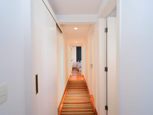 Apartamento com 166m² 3 quartos e 2 banheiros, à venda, no bairro Panamby em São Paulo