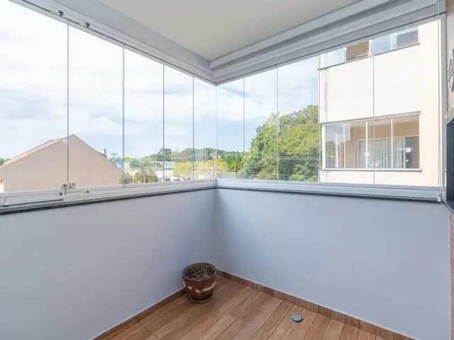 Apartamento 3 quartos e 1 banheiro, para alugar, no bairro Campo Comprido em Curitiba