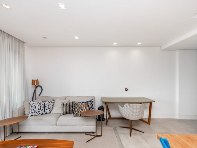 Apartamento com 69m² 1 quarto e 2 banheiros, à venda, no bairro Vila Nova Conceição em São Paulo