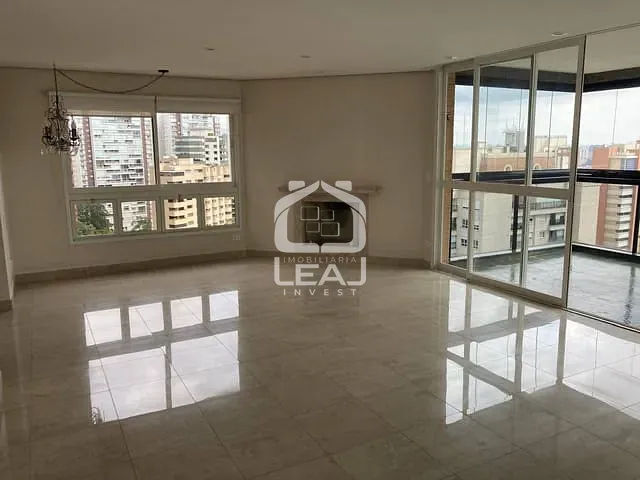 Apartamento com 247m² 3 quartos e 4 banheiros, à venda, no bairro Vila Suzana em São Paulo