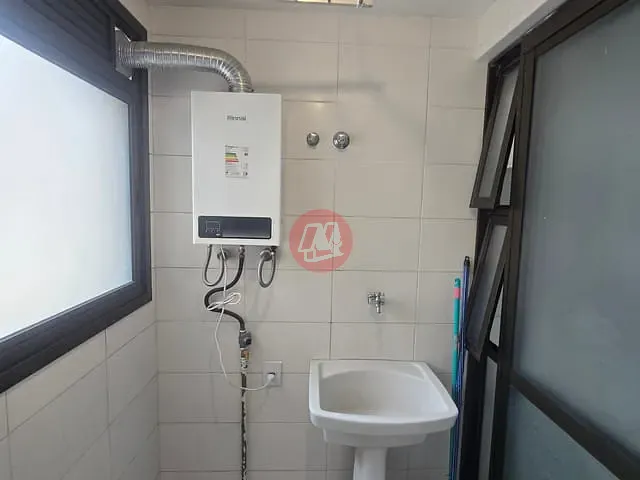 Apartamento 3 quartos e 2 banheiros, para alugar, no bairro Santa Cecília em Porto Alegre
