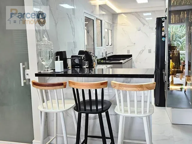 Apartamento com 110m² 2 quartos e 3 banheiros, à venda, no bairro Vila Oratório em São Paulo