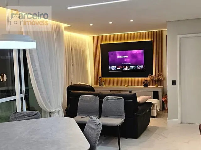Apartamento com 110m² 2 quartos e 3 banheiros, à venda, no bairro Vila Oratório em São Paulo