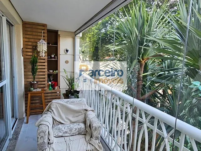 Apartamento com 110m² 2 quartos e 3 banheiros, à venda, no bairro Vila Oratório em São Paulo