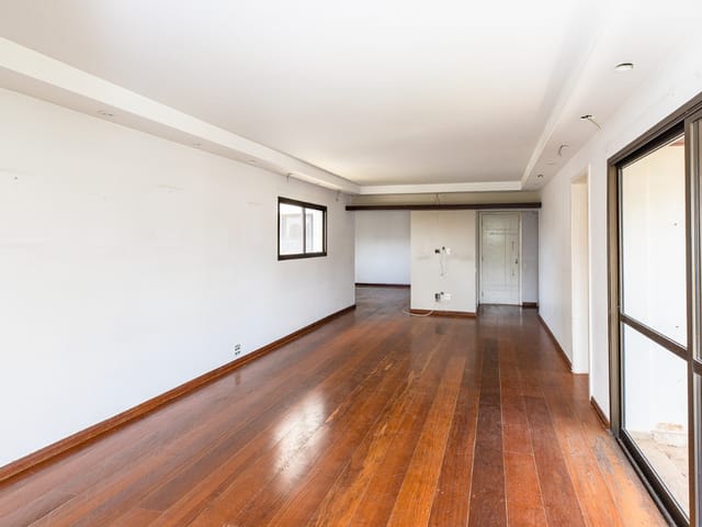 Apartamento com 175m² 3 quartos e 3 banheiros, à venda, no bairro Vila Andrade em São Paulo