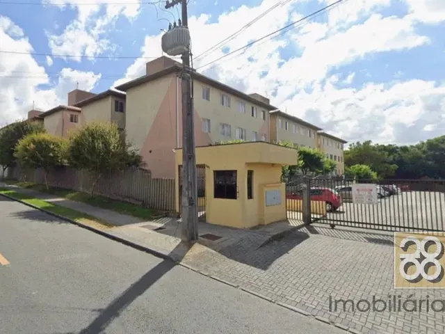 Apartamento 2 quartos e 1 banheiro, para alugar, no bairro Boqueirão em Curitiba