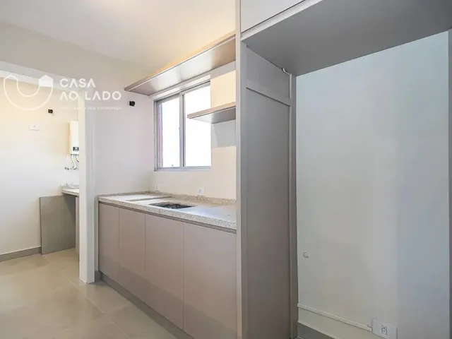 Apartamento 3 quartos e 2 banheiros, à venda, no bairro Rebouças em Curitiba