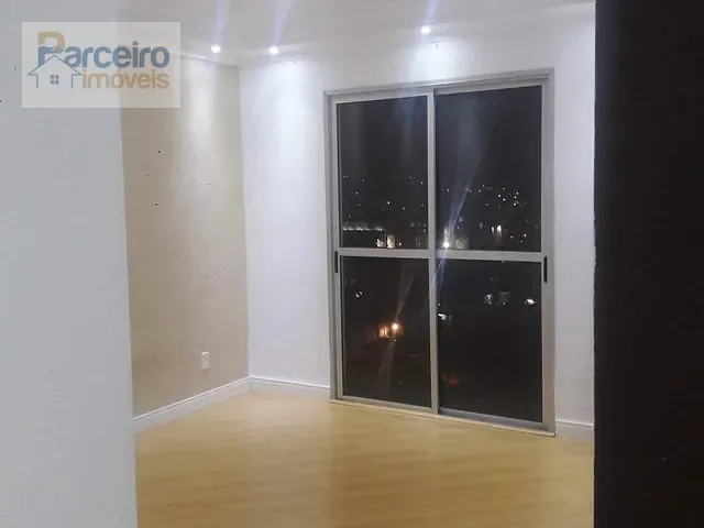 Apartamento 2 quartos e 1 banheiro, à venda, no bairro Vila Carmosina em São Paulo