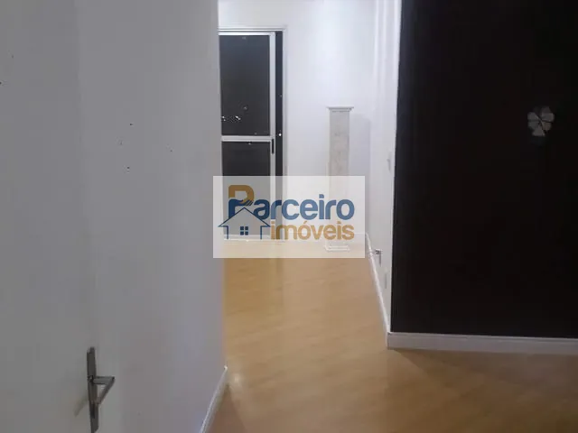 Apartamento 2 quartos e 1 banheiro, à venda, no bairro Vila Carmosina em São Paulo