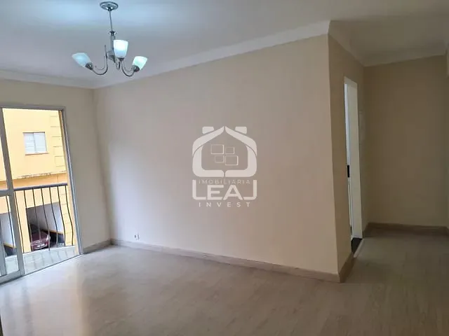 Apartamento 3 quartos e 1 banheiro, para alugar, no bairro Vila das Belezas em São Paulo