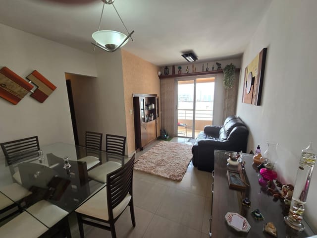 Apartamento com 140m² 3 quartos e 2 banheiros, à venda, no bairro Vila Gumercindo em São Paulo
