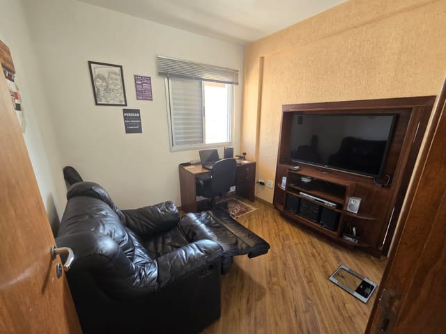 Apartamento com 140m² 3 quartos e 2 banheiros, à venda, no bairro Vila Gumercindo em São Paulo