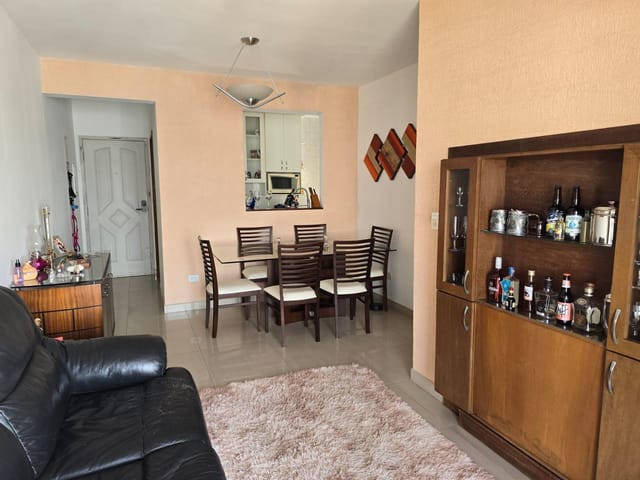 Apartamento com 140m² 3 quartos e 2 banheiros, à venda, no bairro Vila Gumercindo em São Paulo