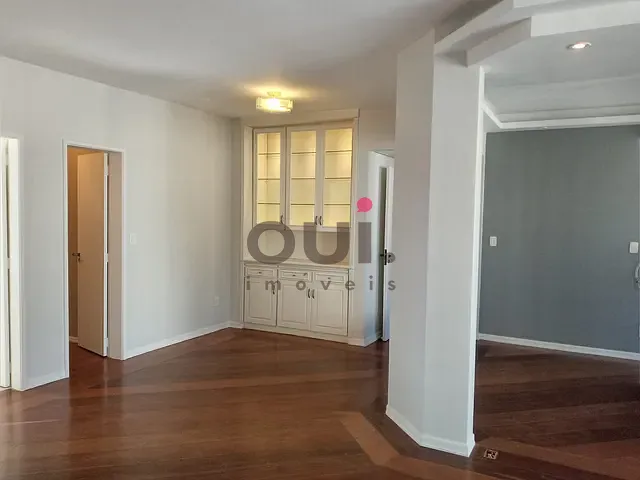 Apartamento com 130m² 2 quartos e 3 banheiros, à venda, no bairro Vila Olímpia em São Paulo