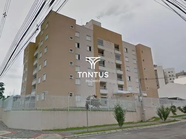 Apartamento 2 quartos e 1 banheiro, para alugar, no bairro Novo Mundo em Curitiba