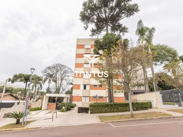 Apartamento 2 quartos e 1 banheiro, para alugar, no bairro Água Verde em Curitiba