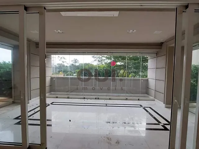 Apartamento com 700m² 4 quartos e 6 banheiros, à venda, no bairro Jardim Europa em São Paulo