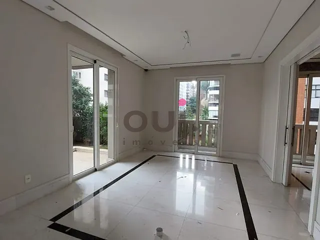 Apartamento com 700m² 4 quartos e 6 banheiros, à venda, no bairro Jardim Europa em São Paulo