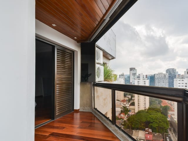 Apartamento com 151m² 2 quartos e 4 banheiros, à venda, no bairro Vila Nova Conceição em São Paulo