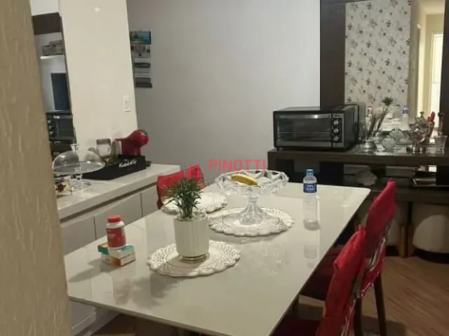 Apartamento 2 quartos e 1 banheiro, à venda, no bairro Vila Baeta Neves em São Bernardo do Campo