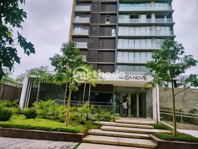 Apartamento com 257m² 3 quartos e 5 banheiros, à venda, no bairro Cambuí em Campinas