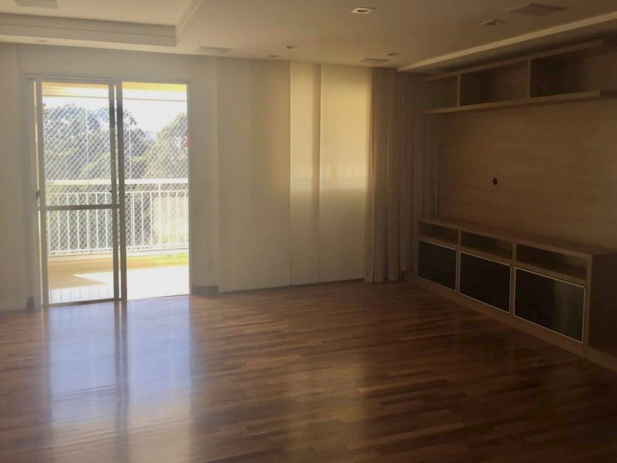 Apartamento de 96m² à Venda na Vila Andrade – 2 Suítes, Sacada Gourmet com Churrasqueira e Vista Privativa para Área Verde