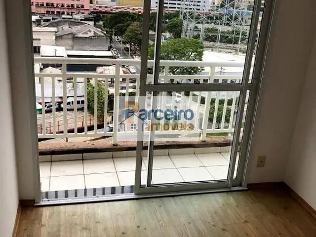 Apartamento 2 quartos e 1 banheiro, à venda, no bairro Brás em São Paulo