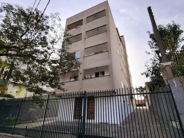 Apartamento 1 quarto e 1 banheiro, para alugar, no bairro Portão em Curitiba