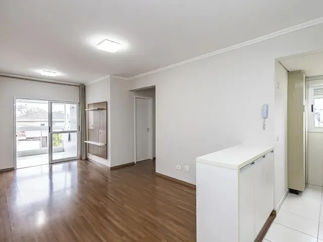 Apartamento 2 quartos e 1 banheiro, à venda, no bairro Santa Quitéria em Curitiba