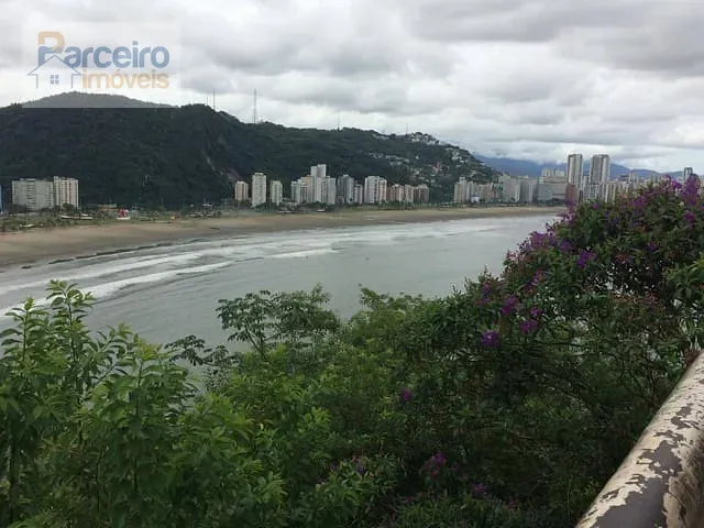 Apartamento 2 quartos e 1 banheiro, à venda, no bairro Itararé em São Vicente