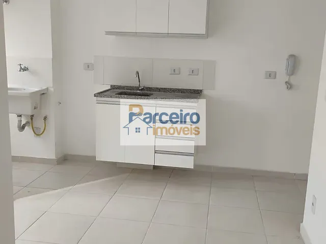 Apartamento com 29m² 1 quarto e 1 banheiro, à venda ou para alugar, no bairro Vila Guilhermina em São Paulo