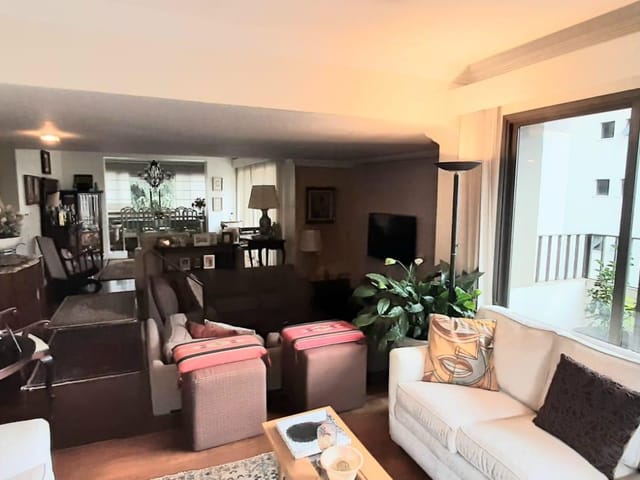 Apartamento com 285m² 4 quartos e 5 banheiros, à venda, no bairro Vila Morumbi em São Paulo