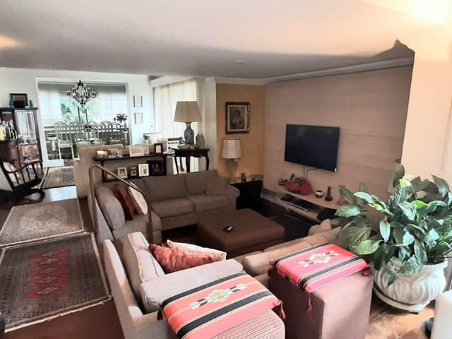 Apartamento com 285m² 4 quartos e 5 banheiros, à venda, no bairro Vila Morumbi em São Paulo