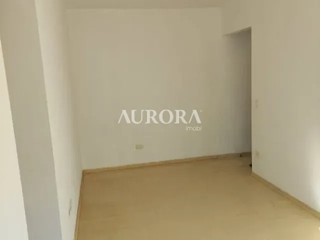 Apartamento com 138m² 3 quartos e 2 banheiros, à venda, no bairro Centro em Londrina