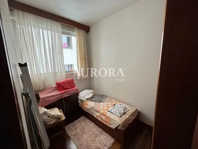 Apartamento com 467m² 4 quartos e 5 banheiros, à venda, no bairro Centro em Londrina