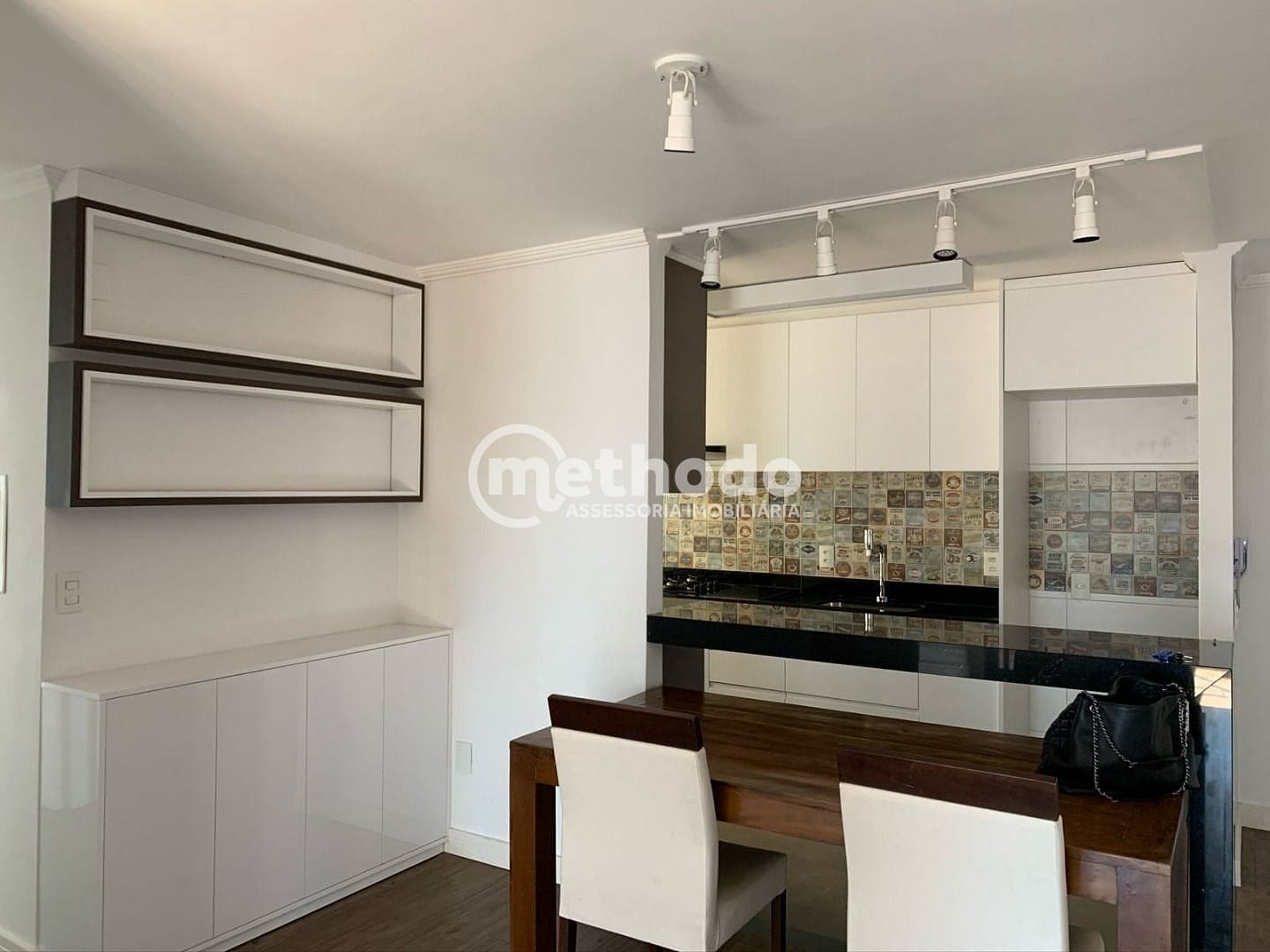 Apartamento, 2 quartos, 70 m² - Foto 2