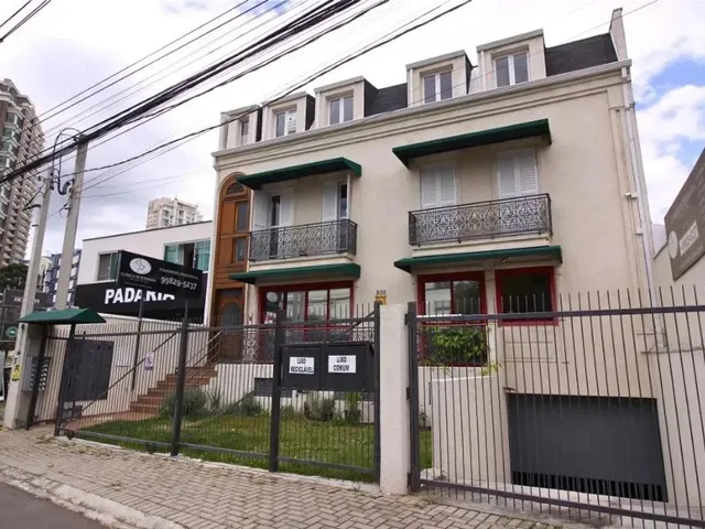 Apartamento 2 quartos e 2 banheiros, para alugar, no bairro Ecoville em Curitiba