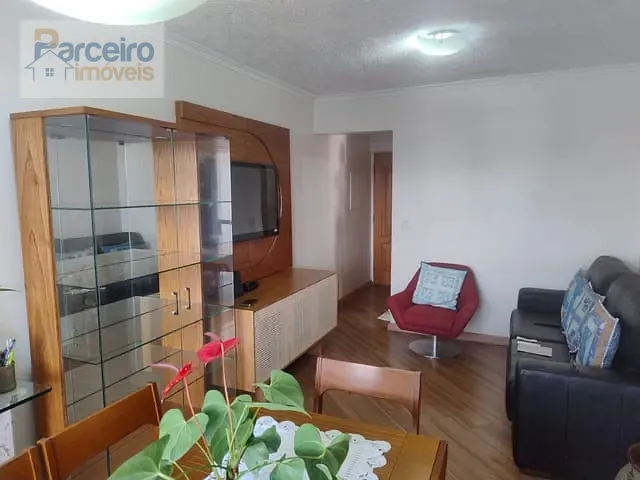 Apartamento 3 quartos e 2 banheiros, à venda, no bairro Penha de França em São Paulo